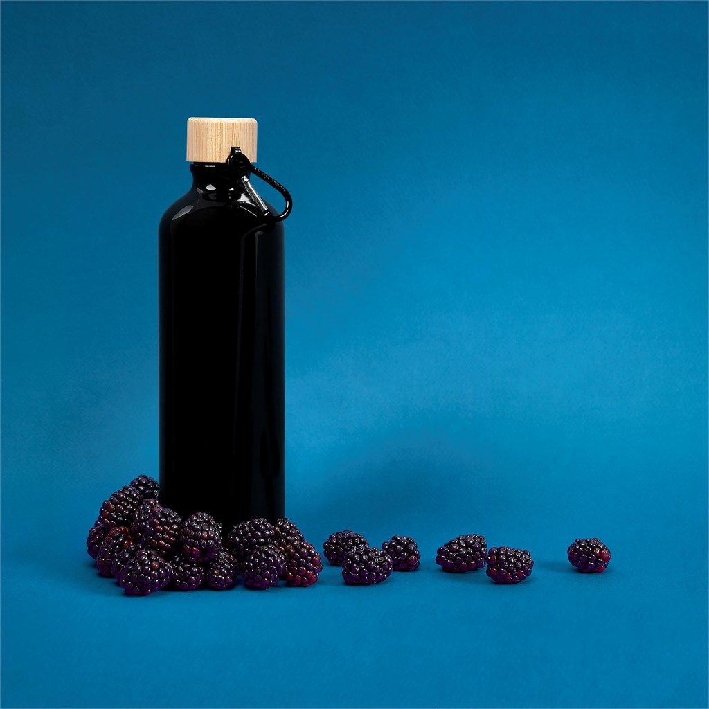 Serendipio Origen Aluminium &Amp; Bamboo Water Bottle – 750Ml - Image 4